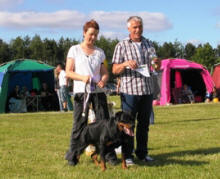 Rottweiler - Kennel Opperby - Arzadon Budina - CAC show Lin V1 benKlasse